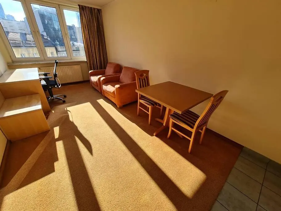 10Q - Z6 Apartment 504 Warsaw Poland